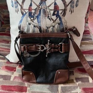 Chaps Black and Brown Leather Crossbody Bag